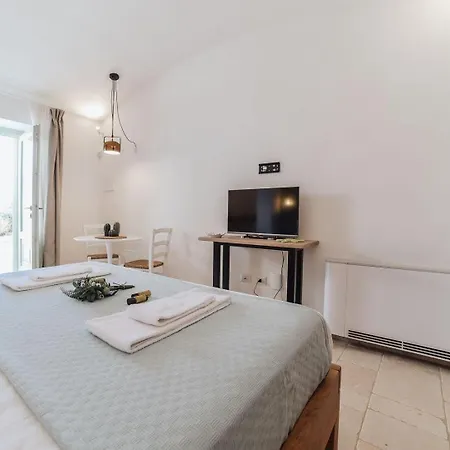 Dimora-stune-bietola-room * Ostuni